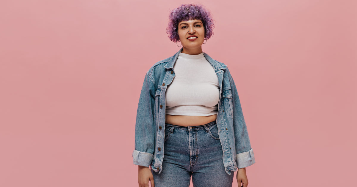 Die besten Schnitte für Frauen mit Bauch