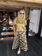 Lade das Bild in den Galerie-Viewer, Rock &quot;Liana&quot;
