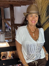 Lade das Bild in den Galerie-Viewer, Shirt &quot;Laura&quot;

