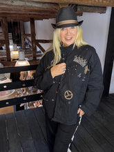 Lade das Bild in den Galerie-Viewer, Jacke &quot;Sandy&quot;
