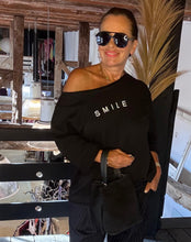 Lade das Bild in den Galerie-Viewer, Sweatshirt &quot;Smile&quot;
