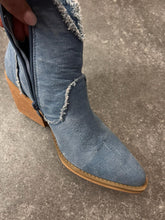 Lade das Bild in den Galerie-Viewer, Stiefelette &quot;Jeans&quot;
