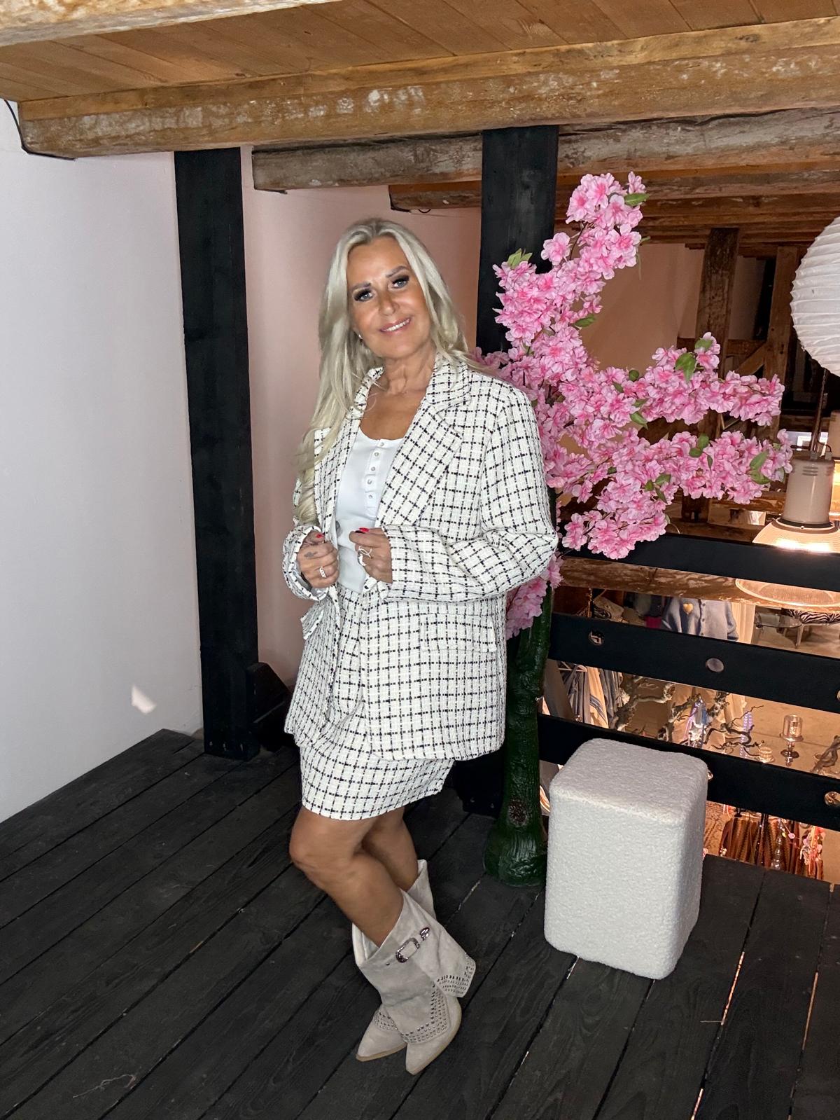 Zweiteiler "Juliete"