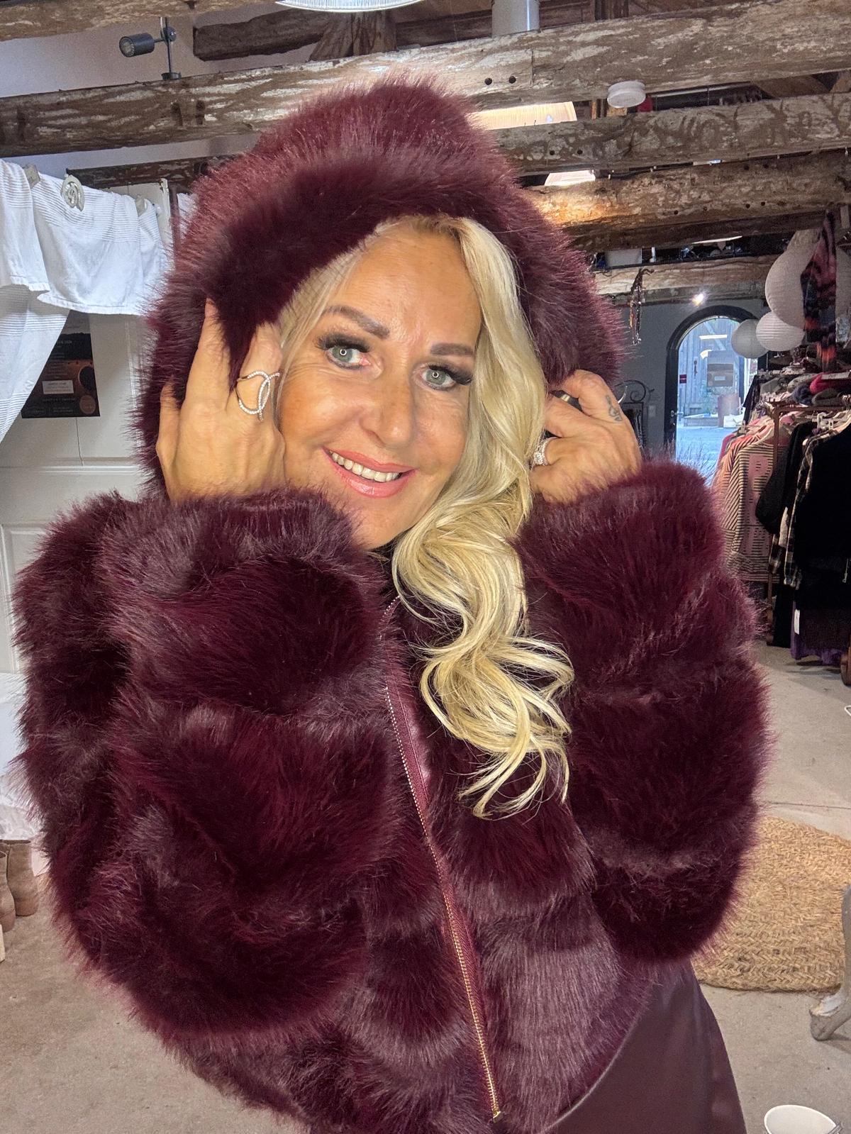 Plüschjacky "Mandy"
