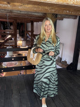 Lade das Bild in den Galerie-Viewer, Rock &quot;Liana&quot;
