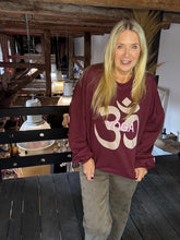 Lade das Bild in den Galerie-Viewer, Sweatshirt &quot;Yoga&quot;
