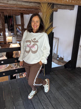 Lade das Bild in den Galerie-Viewer, Sweatshirt &quot;Yoga&quot;
