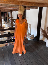 Lade das Bild in den Galerie-Viewer, Jumpsuit &quot;Nelia&quot;
